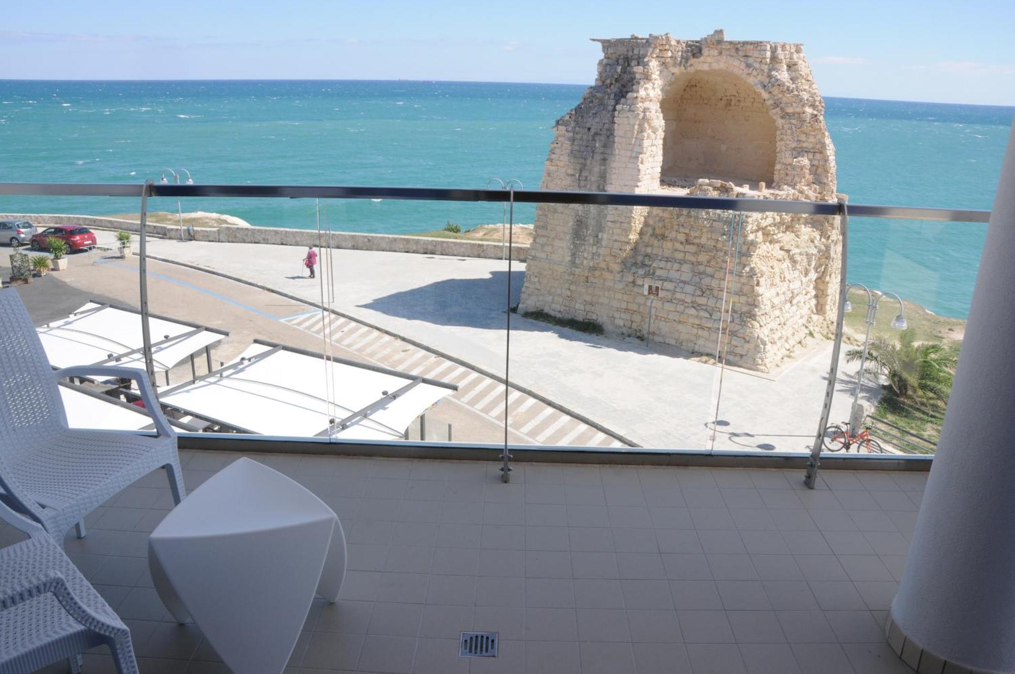 Hotel Belvedere Torre dell'Orso Exterior foto