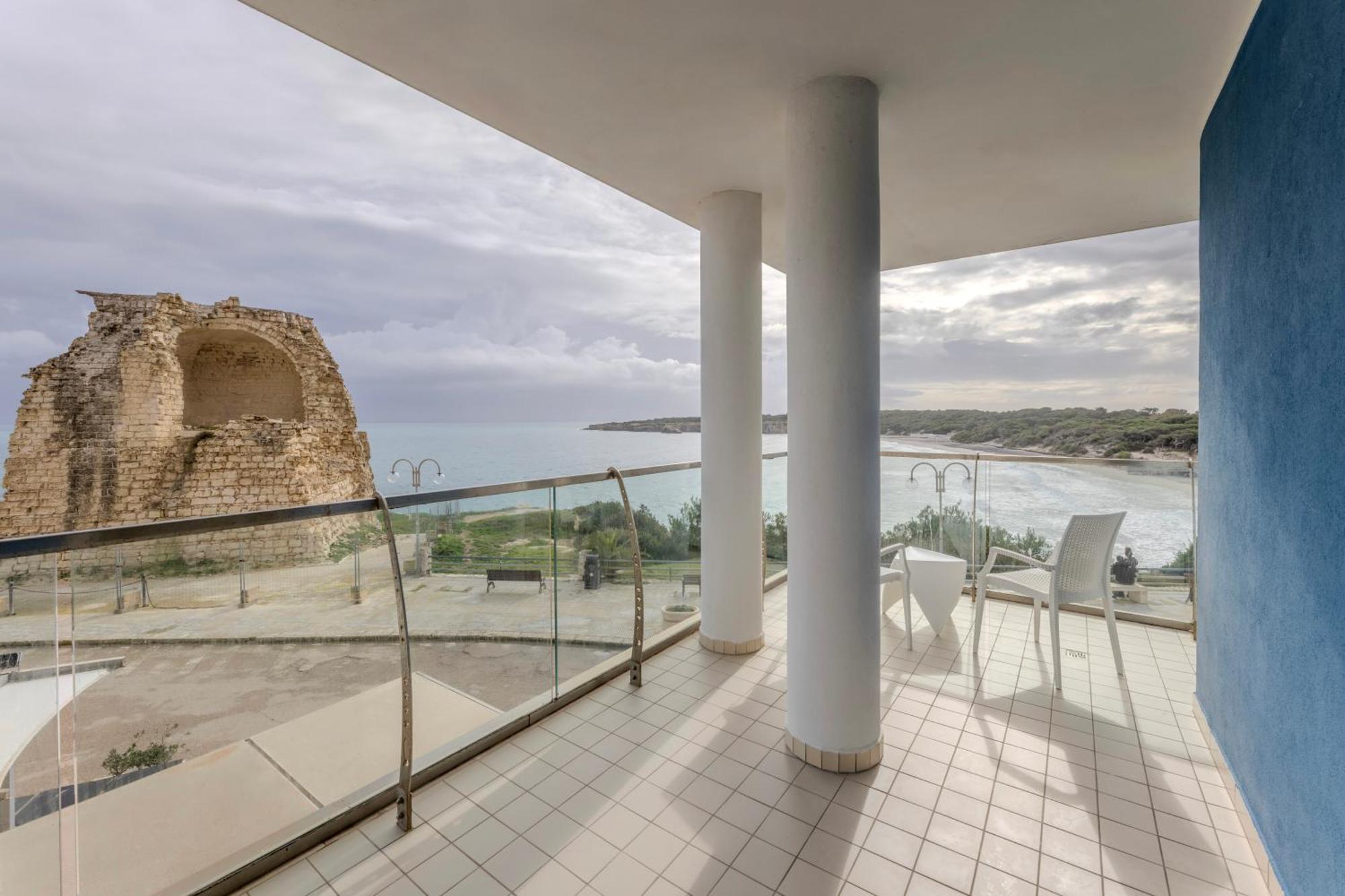 Hotel Belvedere Torre dell'Orso Exterior foto